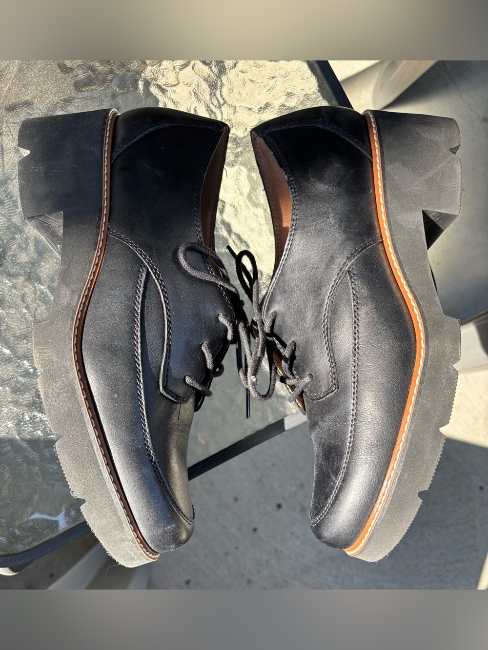 Naturalizer Darry Lace Up Black Leather Lug Sole Oxfords 9Wide